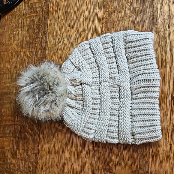 C.C Solid Ribbed Knit Faux Fur Pom Beanie - Picture 3 of 5